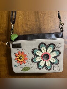 CHALA NWOT TAN & BROWN CROSSBODY BAG WITH MULTICOLOR FLORAL APPLIQUÉ